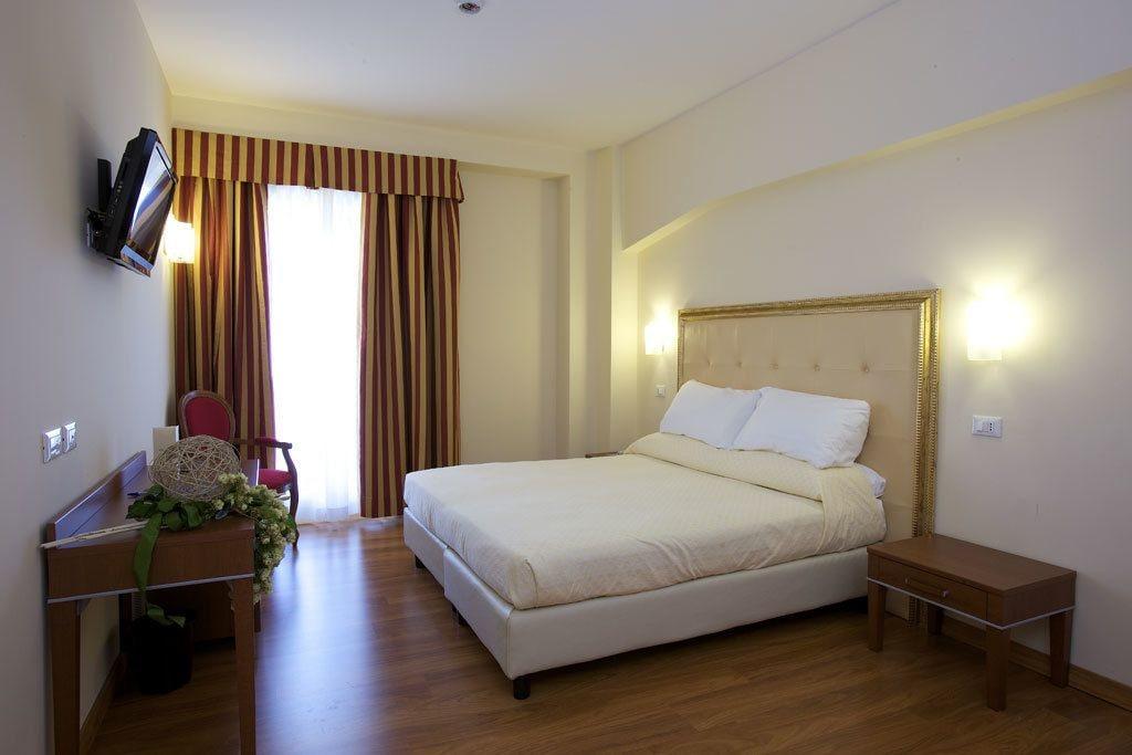 אסיסי Giotto Hotel & Spa מראה חיצוני תמונה